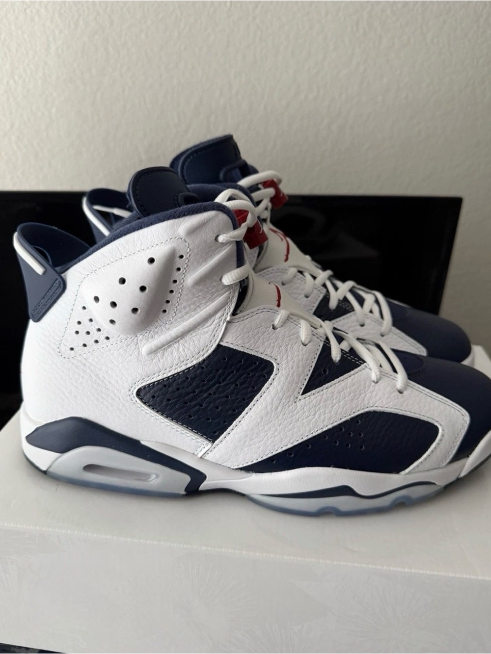 Nike Air Jordan 6 Men's Retro Sneakers Olympic 2024 USA, Size 11, CT8529-164